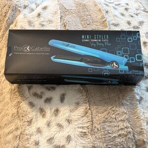 Mini Styler in Sky Baby Blue
